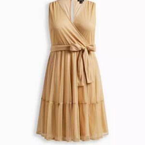 Gold Glitter Lurex Surplice Tiered Dress | Sleeveless With Pockets Size 2